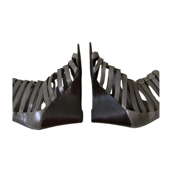 MATIKO Gladiator Wedge Sandal - Picture 5 of 6